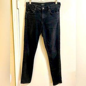 Citizens of Humanity Rocket Ankle High Rise Skinny size 26.  Distressed Black.